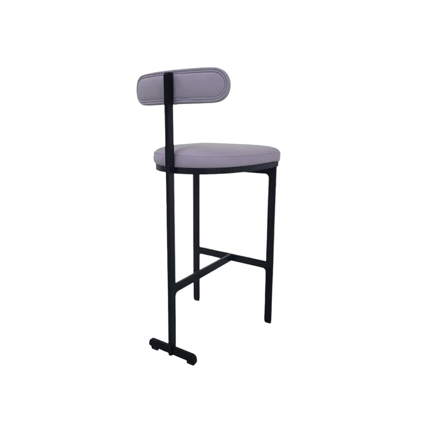 A detailed product image of the CUTE BAR CHAIR, showing dimensions and design features, including its sleek metal frame, cushioned seat, and black powder-coated finish.